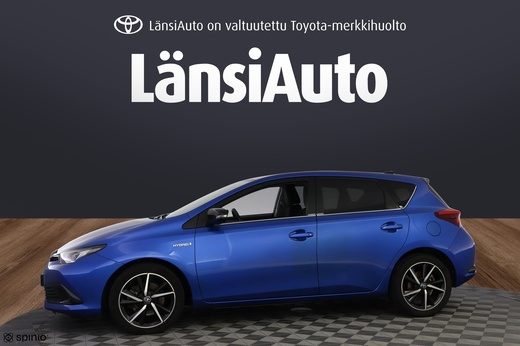 Toyota Auris vaihtoauto