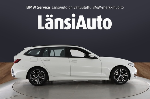 BMW 320 vaihtoauto