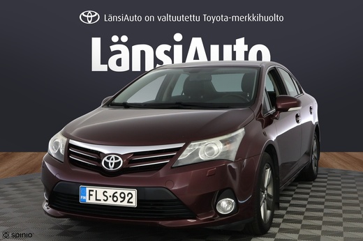 Toyota Avensis vaihtoauto