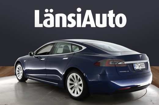 Tesla Model S vaihtoauto