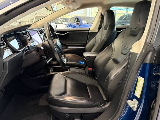 Tesla Model S vaihtoauto