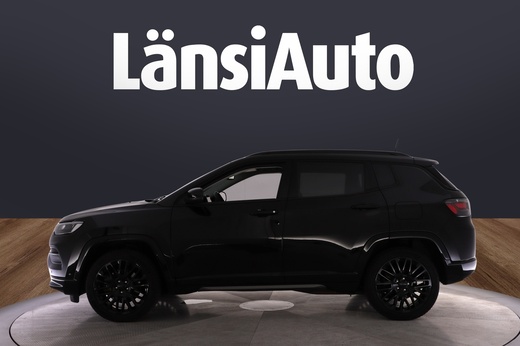 Jeep Compass vaihtoauto