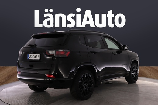 Jeep Compass vaihtoauto
