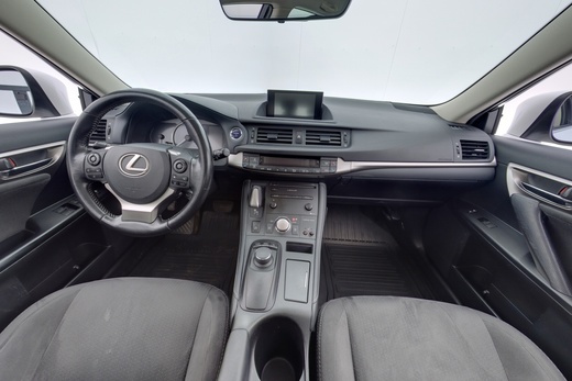 Lexus CT vaihtoauto