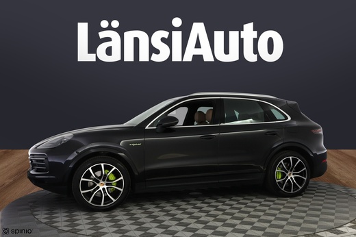 Porsche Cayenne vaihtoauto