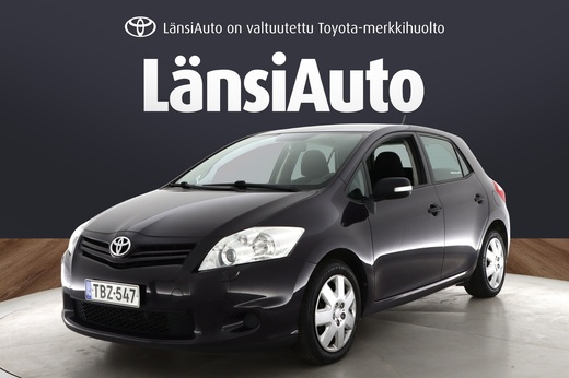 Toyota Auris vaihtoauto