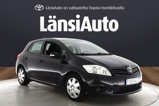 Toyota Auris vaihtoauto
