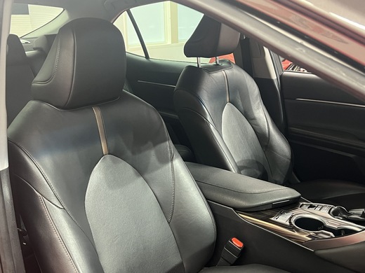 Toyota Camry vaihtoauto