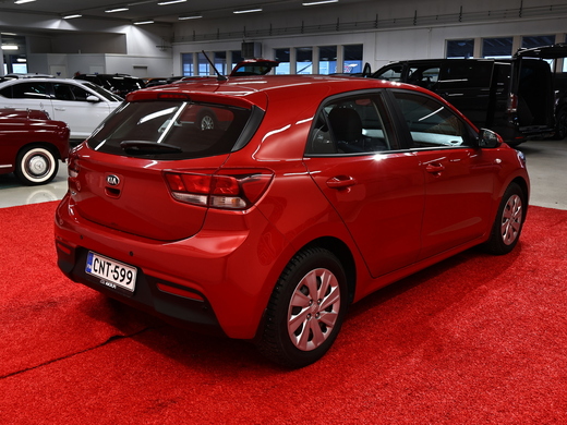 Kia Rio vaihtoauto