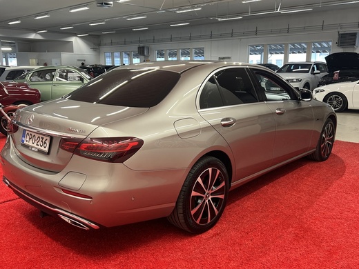 Mercedes-Benz E vaihtoauto