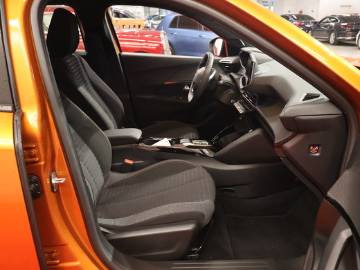 Peugeot e-2008 vaihtoauto