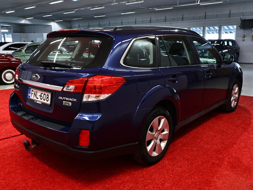 Subaru Legacy vaihtoauto