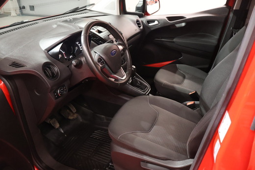 Ford Transit Courier vaihtoauto