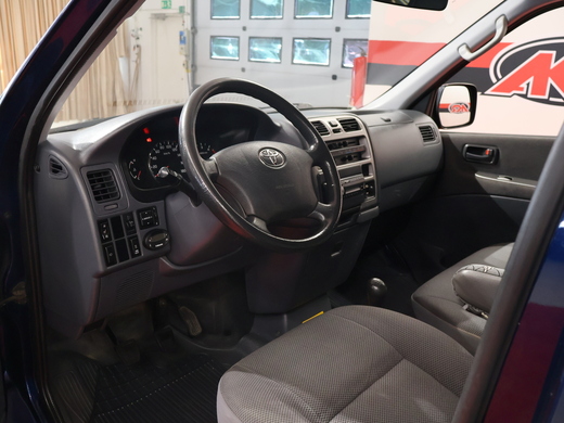 Toyota Hiace vaihtoauto