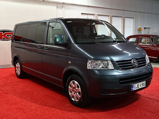 Volkswagen Caravelle vaihtoauto