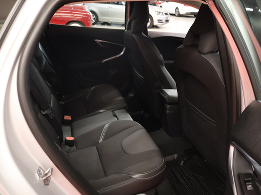 Volvo V40 vaihtoauto