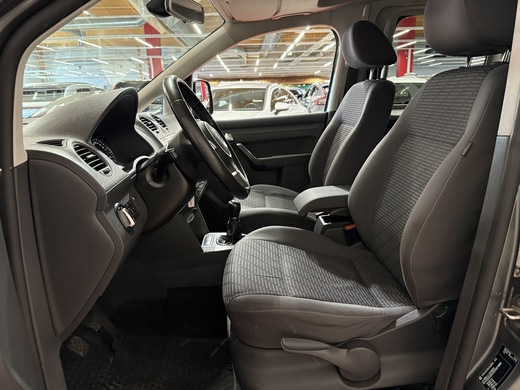 Volkswagen Caddy Maxi vaihtoauto