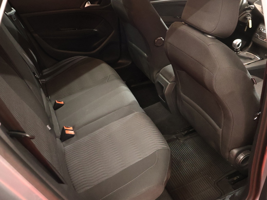 Peugeot 308 vaihtoauto
