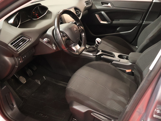 Peugeot 308 vaihtoauto