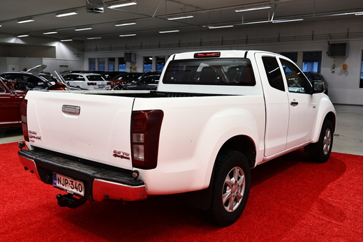 Isuzu D-Max vaihtoauto