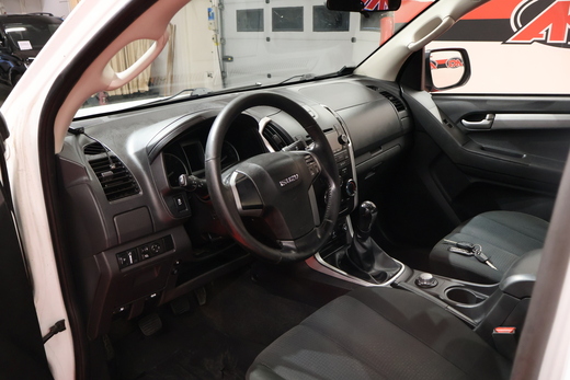 Isuzu D-Max vaihtoauto