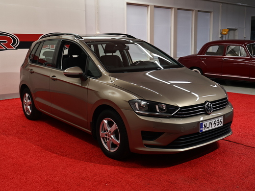 Volkswagen Golf Sportsvan vaihtoauto