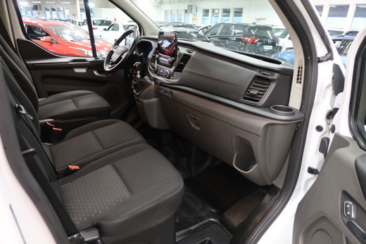 Ford Transit Custom vaihtoauto