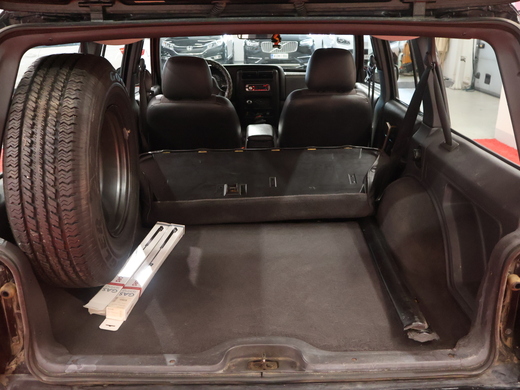 Jeep Cherokee vaihtoauto