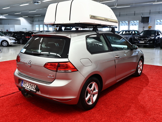 Volkswagen Golf vaihtoauto