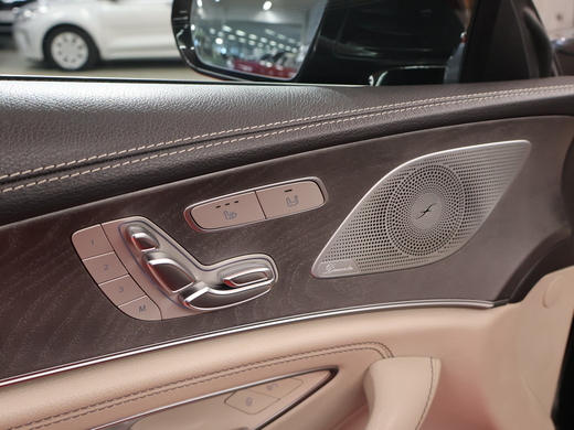 Mercedes-Benz CLS vaihtoauto