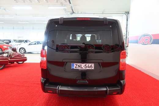 Toyota Proace Verso vaihtoauto