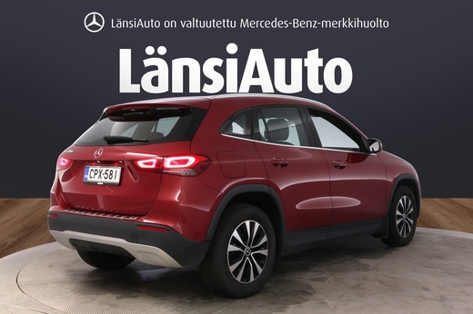 Mercedes-Benz GLA vaihtoauto