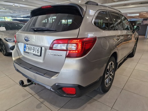 Subaru Outback vaihtoauto