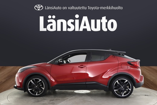 Toyota C-HR vaihtoauto