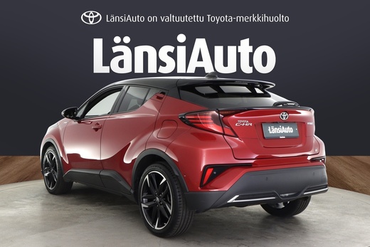Toyota C-HR vaihtoauto