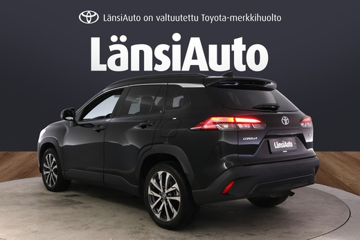 Toyota Corolla Cross vaihtoauto