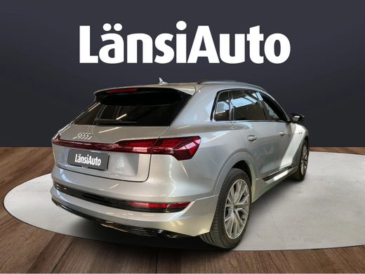 Audi e-tron vaihtoauto