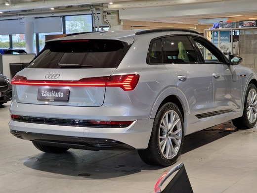 Audi e-tron vaihtoauto