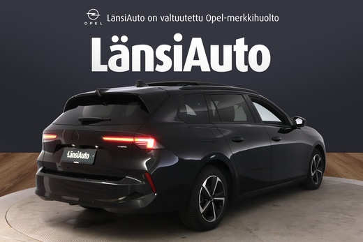 Opel Astra vaihtoauto