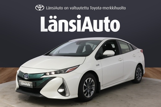 Toyota Prius Plug-in vaihtoauto