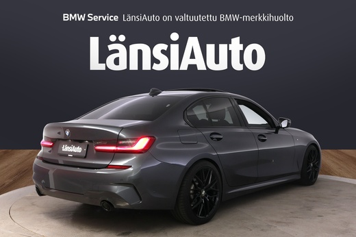 BMW 330 vaihtoauto