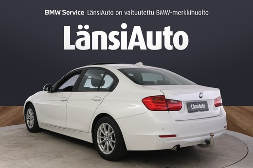 BMW 320 vaihtoauto
