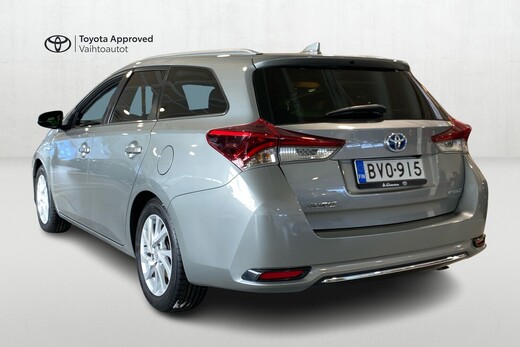 Toyota Auris vaihtoauto