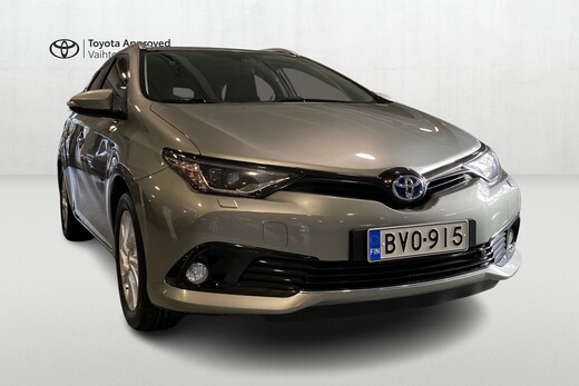 Toyota Auris vaihtoauto