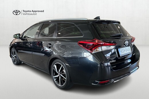 Toyota Auris vaihtoauto