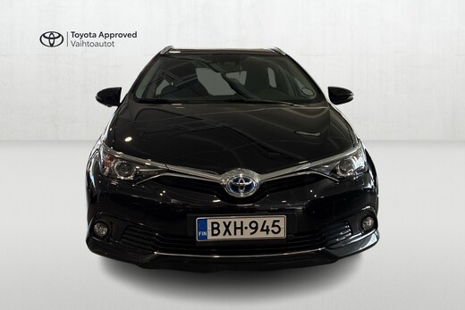Toyota Auris vaihtoauto