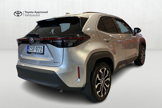 Toyota Yaris Cross vaihtoauto