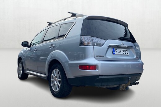 Mitsubishi Outlander vaihtoauto