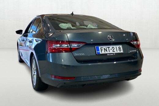 Skoda Superb vaihtoauto