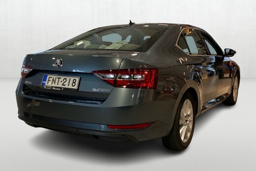 Skoda Superb vaihtoauto